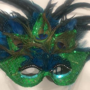 Halloween Peacock Masquerade Mask and Feathers Wings Costume